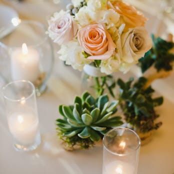 Flower Duet - Centerpiece - Florists Near Me - Torrance, California Flower Duet - Centerpiece - Florists Near Me - Torrance, California