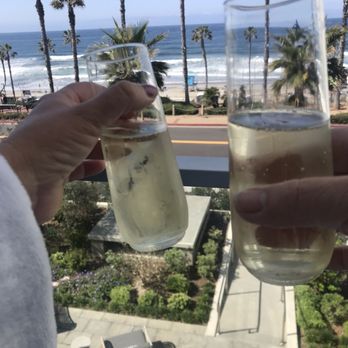 Sunny's Spa & Beauty Lounge - Cheers on the balcony - Massage Near Me - Oceanside, California