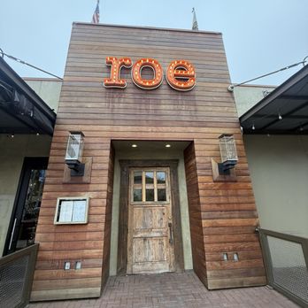 Roe Seafood Restaurant - Seafood Near Me - Long Beach, California