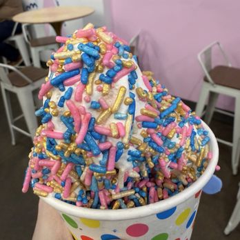 Little Ladies Soft Serve - Food Trucks Near Me - Westerville, Ohio Little Ladies Soft Serve - Food Trucks Near Me - Westerville, Ohio