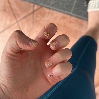Bijou Nail Bar - Nail Salons Near Me - Richmond, Virginia