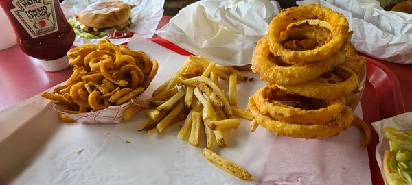 Dan's Hamburgers by null