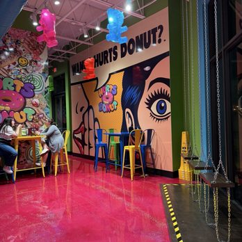 Hurts Donut - Donuts Near Me - Plantation, Florida