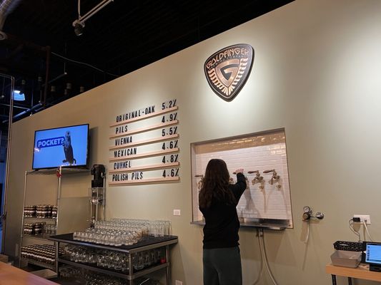 Goldfinger Brewing Company by null