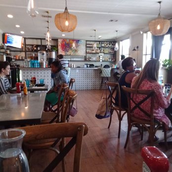 Leeland House - Bar and tables - Breakfast & Brunch Near Me - Houston, Texas Leeland House - Bar and tables - Breakfast & Brunch Near Me - Houston, Texas