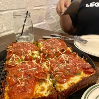 Good Pie - Detroit Good Hot - Small 8 x 10 inch 4 slices - Pizza Near Me - Las Vegas, Nevada