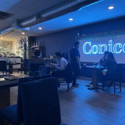 Cónico Cocina Mexicana - Dining room