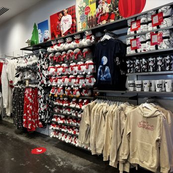Coca Cola Store - Fashion Near Me - Orlando, Florida