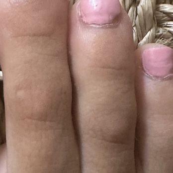 HP Nail Studio - Poor polish Job - Nail Salons Near Me - Costa Mesa, California