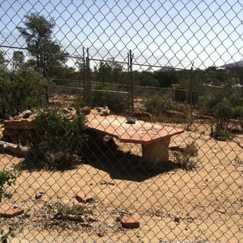 Heritage Park Zoological Sanctuary - Zoos Near Me - Prescott, Arizona