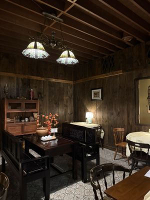 Cái Gạc-Măng-Rê Restaurant (Le Garde Manger Restaurant) by null