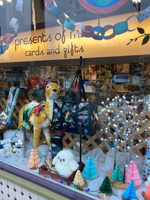 Presents of Mind by null