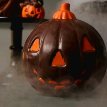 Jacques Torres Chocolate - Happy Halloween! - 10/25/2026 - Chocolatiers & Shops Near Me - Brooklyn, New York Jacques Torres Chocolate - Happy Halloween! - 10/25/2026 - Chocolatiers & Shops Near Me - Brooklyn, New York
