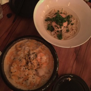 MeNami - Oven-baked udon and salmon cream sauce udon - Japanese Near Me - Toronto, Ontario