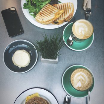 Cafe Smitten - Coffee & Tea Near Me - Bakersfield, California