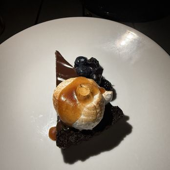 Southerleigh - Chocolate pie with roasted marshmallow and caramel - Breweries Near Me - San Antonio, Texas