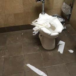 Handicap stall was ridiculous Handicap stall was ridiculous