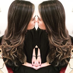 Salon Seventy Six