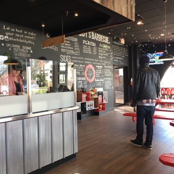 Hank Daddy's Barbecue - Inside - Southern Near Me - Vaughan, Ontario Hank Daddy's Barbecue - Inside - Southern Near Me - Vaughan, Ontario
