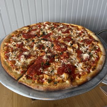 Nexus Pizza - 20" Chicken Permesan. It was delicious - Pizza Near Me - Orlando, Florida Nexus Pizza - 20" Chicken Permesan. It was delicious - Pizza Near Me - Orlando, Florida