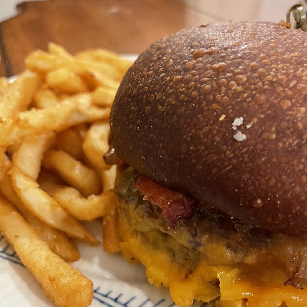 Fogbelt Station - Delicious burger and fries - Beer Gardens Near Me - Healdsburg, California Fogbelt Station - Delicious burger and fries - Beer Gardens Near Me - Healdsburg, California