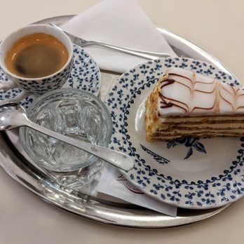 L. Heiner - 03-16-22 Espresso, Esterhazytorte - Coffee & Tea Near Me - Vienna, 9 L. Heiner - 03-16-22 Espresso, Esterhazytorte - Coffee & Tea Near Me - Vienna, 9
