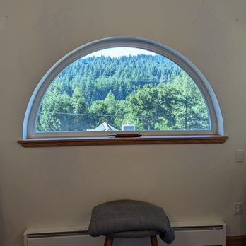 Bright View Window Cleaning  - Bright View did an excellent job on all of our windows, even the irregular-shaped ones - Window Washing Near Me