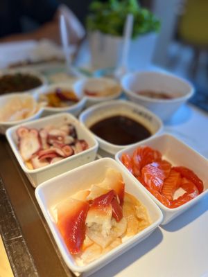 Chong Qing Wharf Hot Pot & LAANKEE LEMON TEA山城码头火锅&澜记港式茶饮 by null
