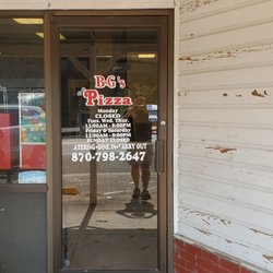 B&G Pizza - Door