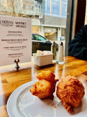 Cheryl's on 12th by null