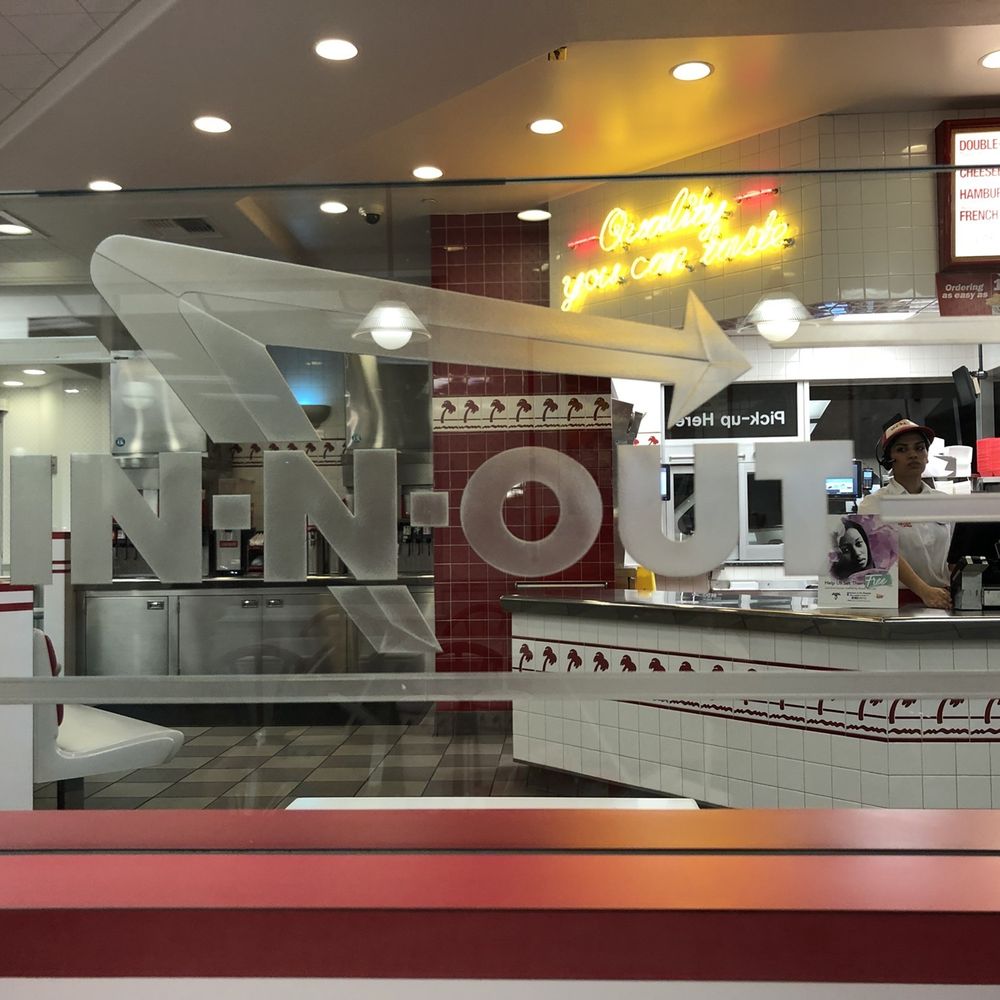 In-N-Out Burger - Burgers Near Me - Irving, Texas