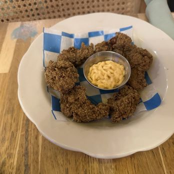 Bunny's Buckets & Bubbles - Cornmeal Fried Oysters - Chicken Shop Near Me - Baltimore, Maryland Bunny's Buckets & Bubbles - Cornmeal Fried Oysters - Chicken Shop Near Me - Baltimore, Maryland
