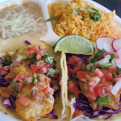 Taqueria El Gavilan - Tacos de pescado