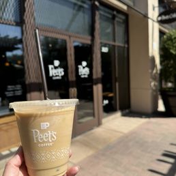 Exterior outside entrance of Peet's Coffee - Irvine, California Exterior outside entrance of Peet's Coffee - Irvine, California