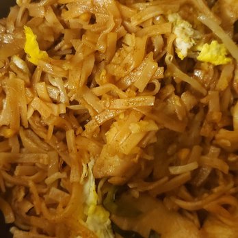 Absolute Thai Restaurant - Pad Thai w/chicken - Thai Near Me - Washington, DC, District of Columbia Absolute Thai Restaurant - Pad Thai w/chicken - Thai Near Me - Washington, DC, District of Columbia