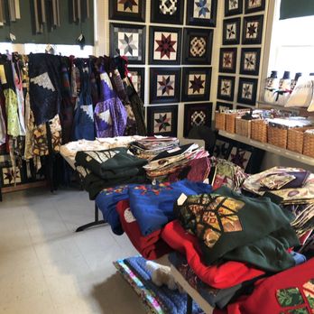 Riehl's Quilts & Crafts - Home Decor Near Me - Leola, Pennsylvania Riehl's Quilts & Crafts - Home Decor Near Me - Leola, Pennsylvania