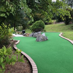 Bear Creek Adventures Mini Golf & Gem Mine