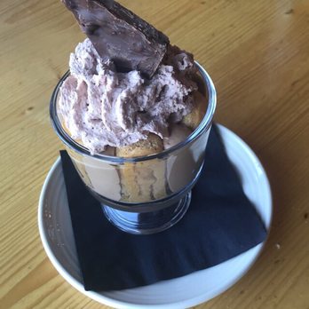 M'tucci's Moderno - Tiramisu with espresso chocolate bark - Italian Near Me - Rio Rancho, New Mexico M'tucci's Moderno - Tiramisu with espresso chocolate bark - Italian Near Me - Rio Rancho, New Mexico