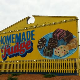 A great stop on the highway. Homemade style everything. A great stop on the highway. Homemade style everything.