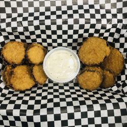 Zucchini bites with ranch