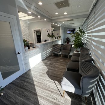 Melinda Gordon, DMD - Newly remodeled front office - General Dentistry Near Me - Los Angeles, California Melinda Gordon, DMD - Newly remodeled front office - General Dentistry Near Me - Los Angeles, California