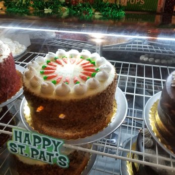 Flashback Diner - Carrot Cake - Diners Near Me - Hallandale Beach, Florida Flashback Diner - Carrot Cake - Diners Near Me - Hallandale Beach, Florida