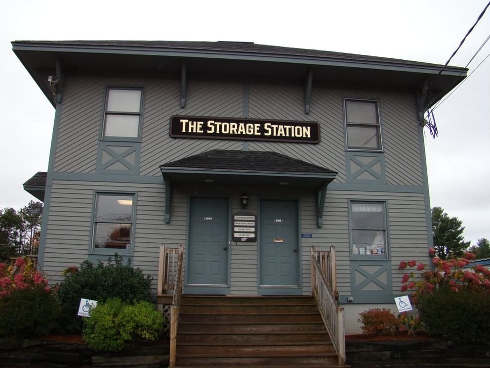 THE STORAGE STATION Updated September 2024 220 Loudon Rd, Concord