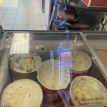 Big Dipper Ice Cream - Lots of flavors - Ice Cream & Frozen Yogurt Near Me - Surf City, New Jersey Big Dipper Ice Cream - Lots of flavors - Ice Cream & Frozen Yogurt Near Me - Surf City, New Jersey