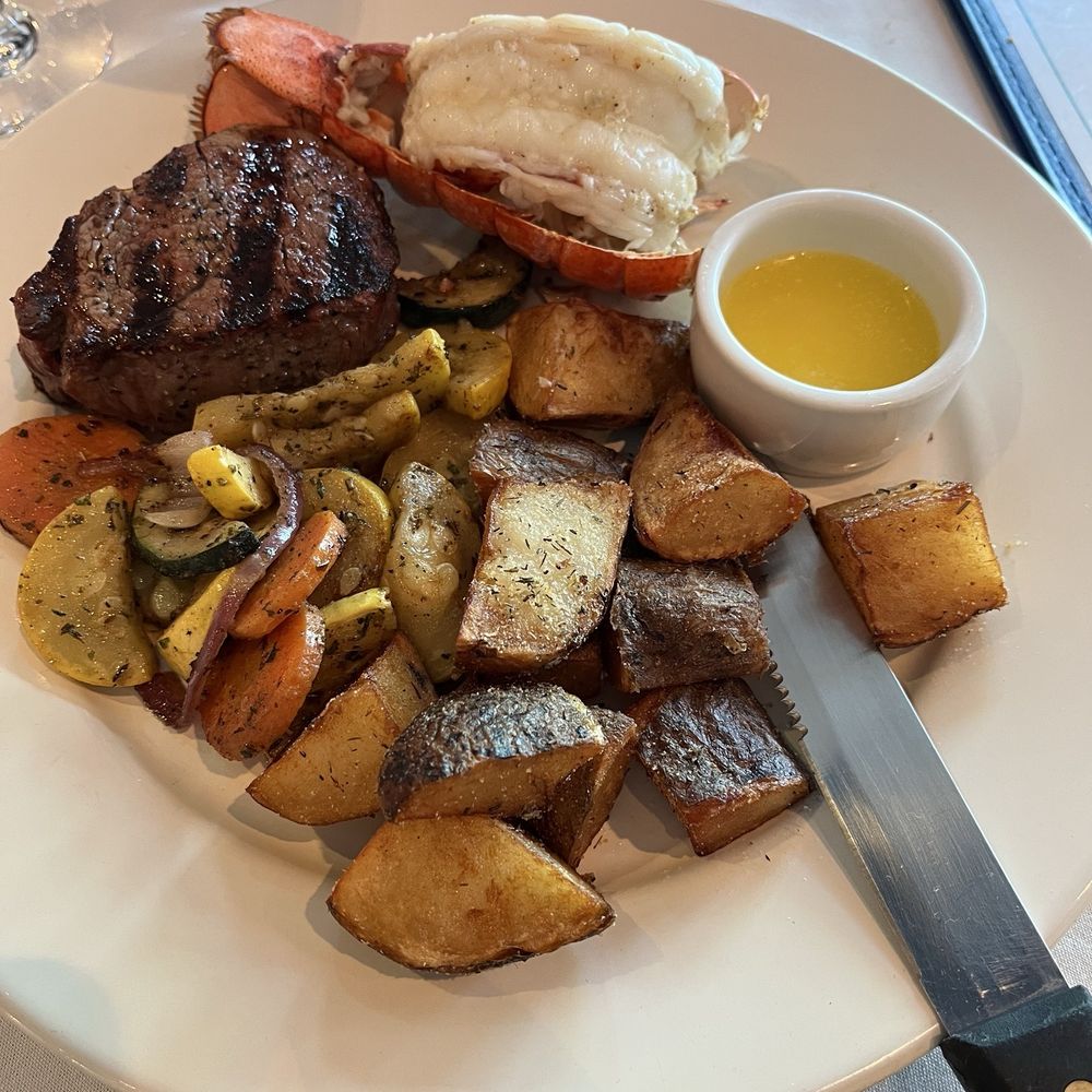 Casa Capitano - Filet mignon and Canadian lobster tail - Italian Near Me - Rouses Point, New York