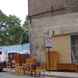 Secondhand Furniture Shop - Photo. May 2006.