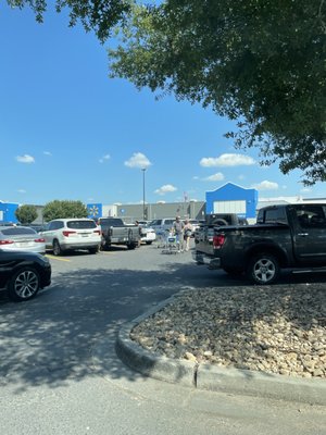 Walmart Supercenter by null