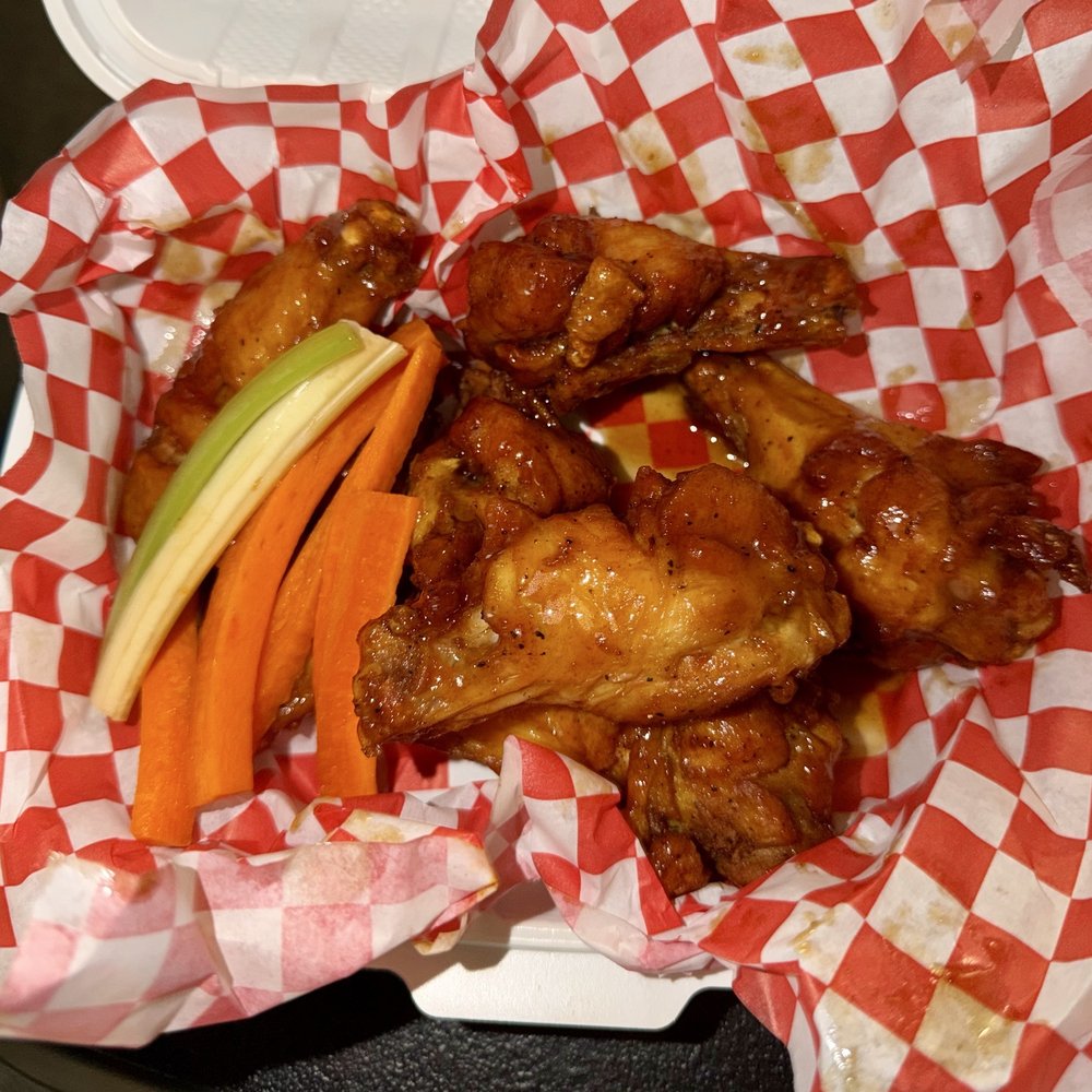 Galvan's Eatery - Tasty honey garlic wings!! - Beer Gardens Near Me - Cotati, California Galvan's Eatery - Tasty honey garlic wings!! - Beer Gardens Near Me - Cotati, California