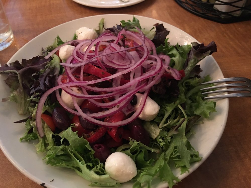 Order Caprese Classico food online from Armstrong's store, Coraopolis on bringmethat.com
