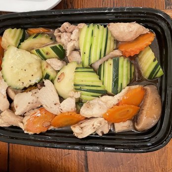 Kozy Korner Thai Cuisine - Zucchini and Mushrooms - Thai Near Me - Glendale, California